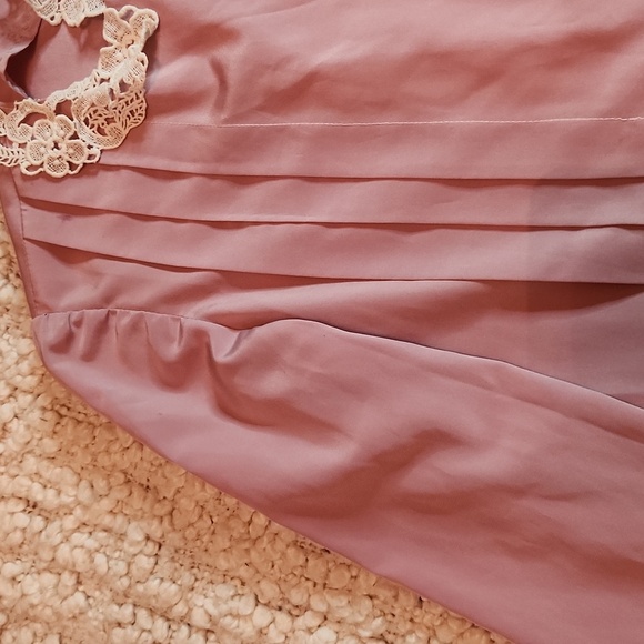 Vintage dusty rose shirt dress with attached lace collar Size M - Picture 7 of 11